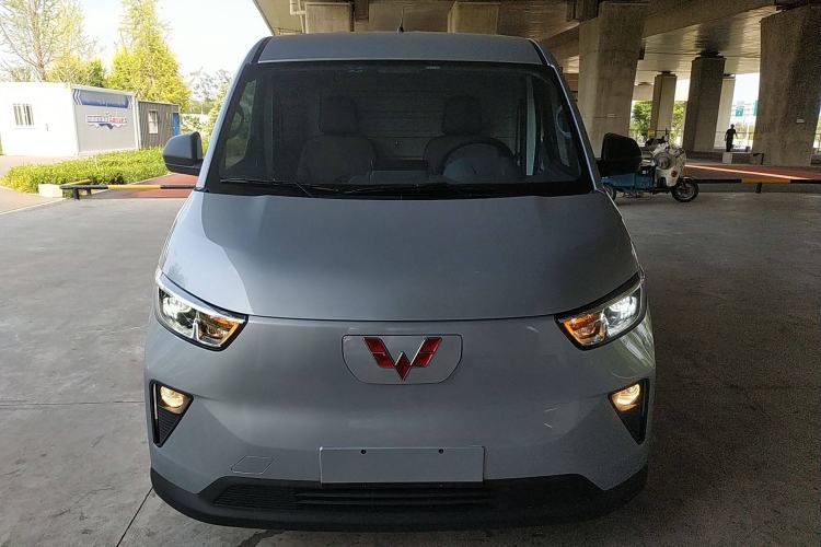 Used Wuling Yangguang 2024 300km Comfort Version with Sealed Windows 60kW
