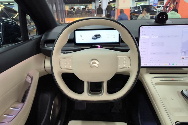 Used Nio ES6 2025 75 kWh Steering Wheel