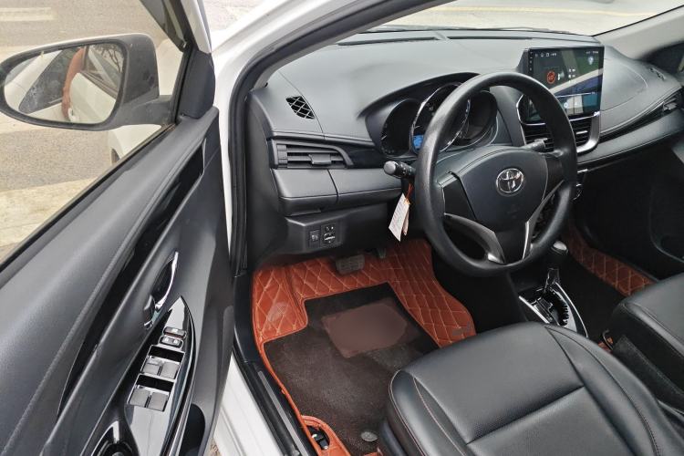 Used Toyota YARiS L Zhi Xiang 2020 1.5L CVT Luxury Edition Driver Seat