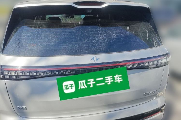 Used Dongfeng eπ eπ008 2024 210Max Range-Extended Version 6 Seats Rear