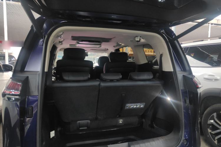 Used GAC Trumpchi E8 New Energy 2024 150km MAX Trunk