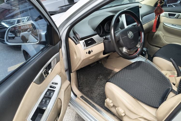 Used Buick Excelle 2013 1.5L Automatic Classic Model