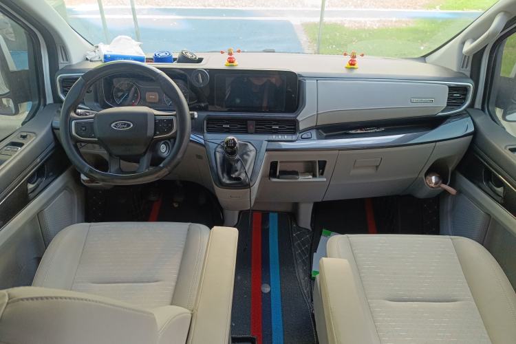 Used Ford Transit 2023 2.0T Diesel Manual Commercial & Travel Version Mid-axle Medium Roof 7/8/9-Seater