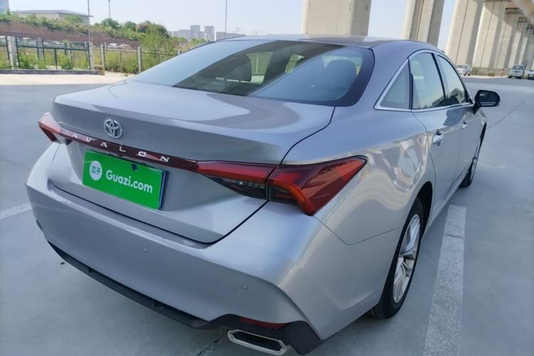 Used Toyota Avalon 2019 2.0L Luxury Edition China VI Standard Rear Right 45 Deg