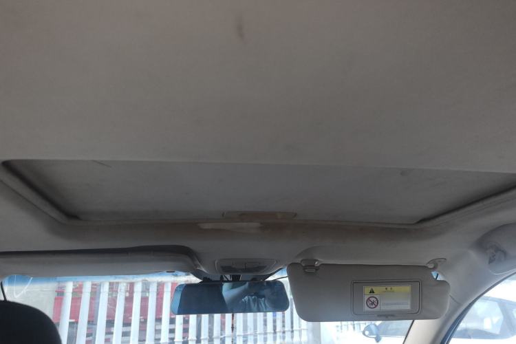 Used Baojun 560 2015 1.8L manual luxury version