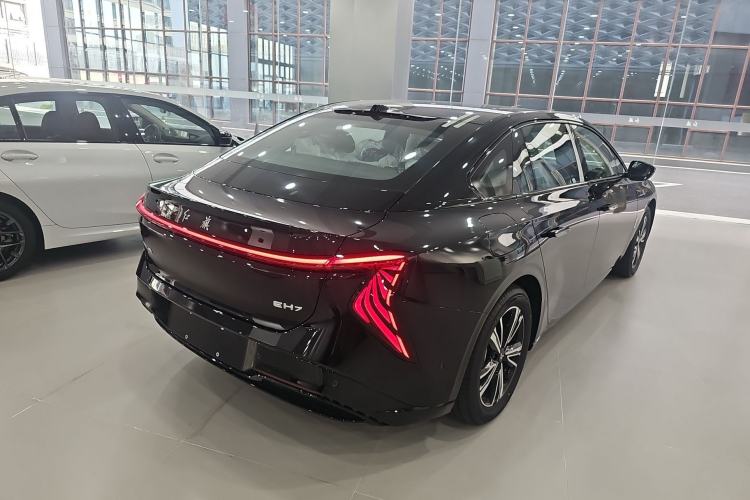 Used Hongqi EH7 2025 600 Smart Selection Edition