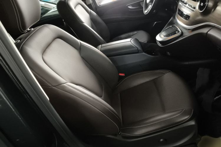 Used Mercedes-Benz V-Class 2021 V 260 L Long-wheelbase Luxury Edition