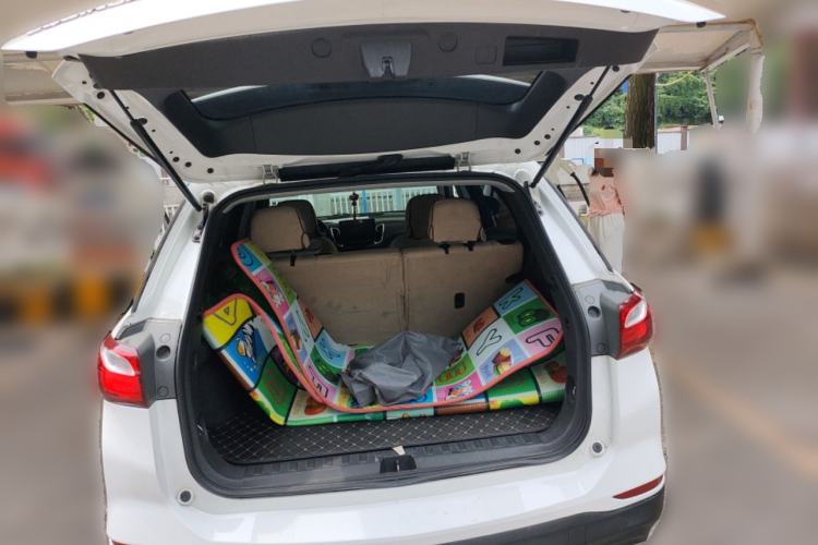 Used Chevrolet Equinox 2018 535T Automatic Chijie Edition Trunk