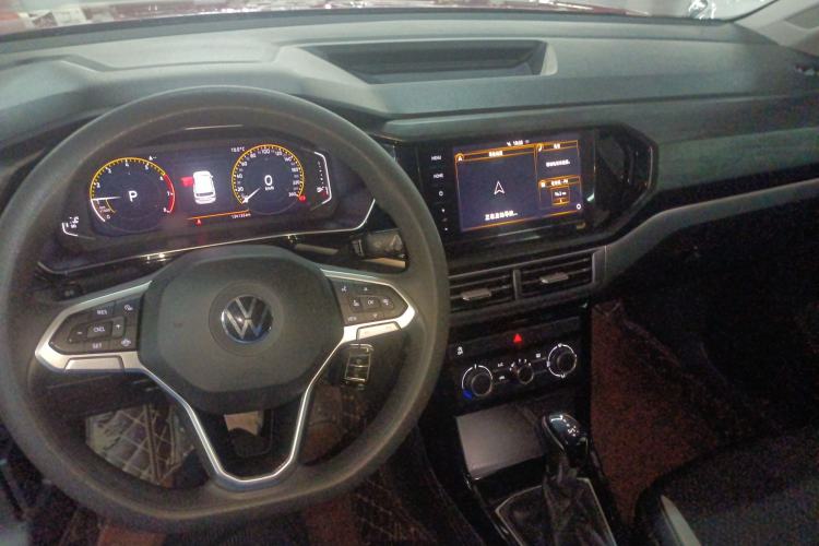 Used Volkswagen Tacqua 2020 1.5L Automatic Yue