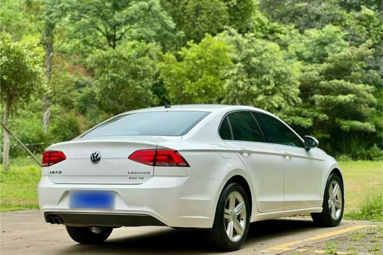 Used Volkswagen Lamando 2015 330TSI DSG Comfort Edition
