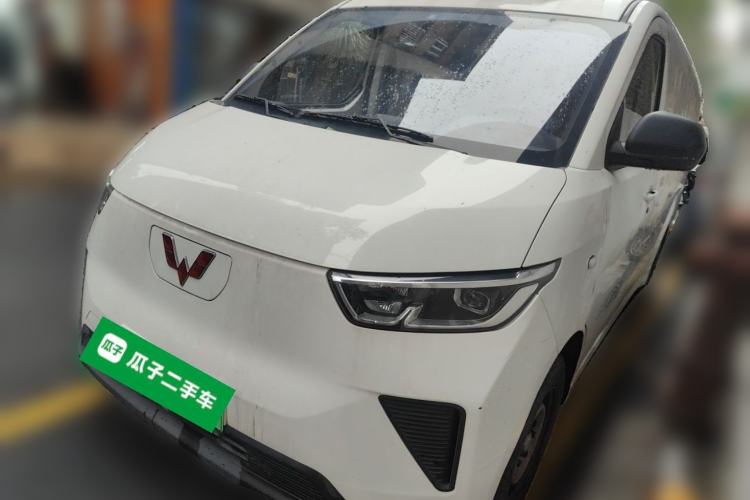 Used Wuling Yangguang 2024 230km Practical Enclosed-Window Version 60kW