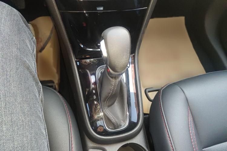 Used Buick Encore 2018 18T Automatic Two-Wheel Drive Urban Leading Model