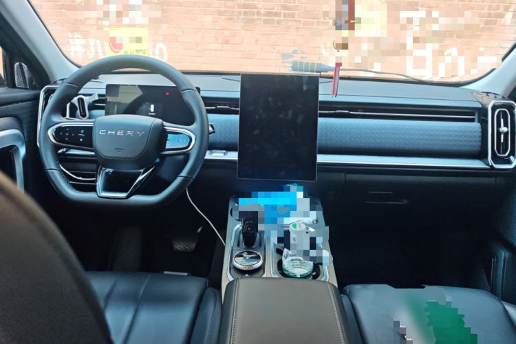 Used Chery Explore 06 2023 Yoye Edition 1.6T Four-Wheel Drive Explore Boundary Center Console