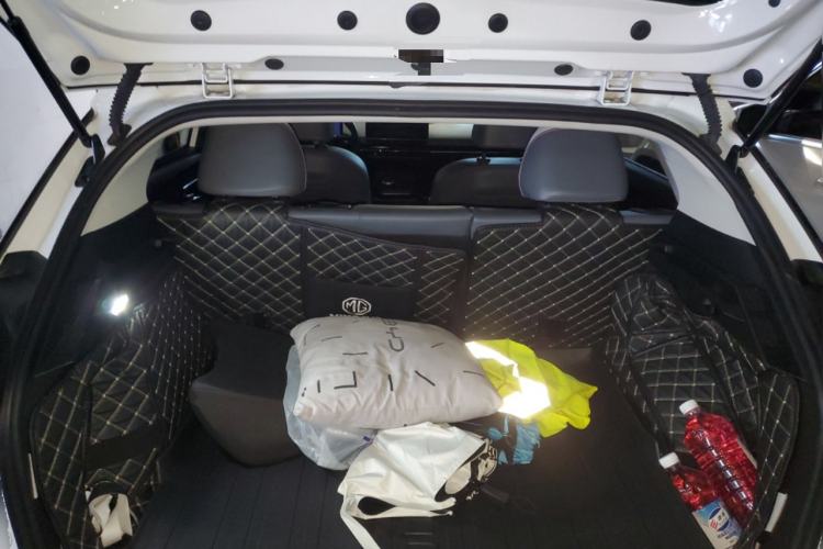 Used MG 4 EV 2023 415 km Range Sea-Faring Champion Edition