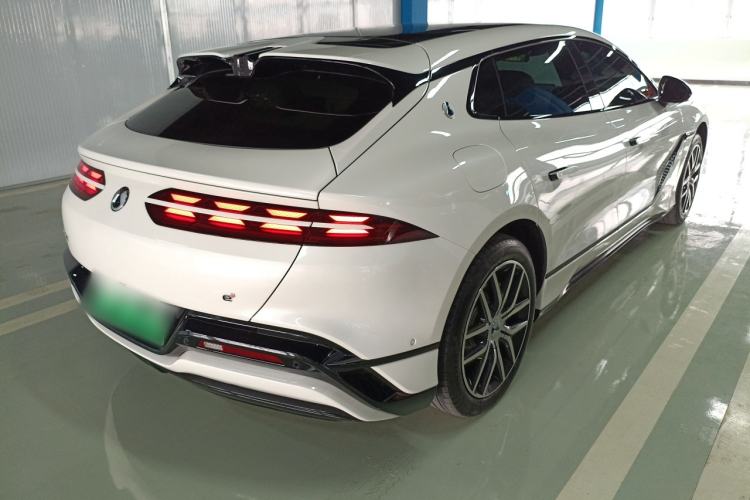 Used Denza Z9GT 2024 1100 Four-Wheel Drive Max Edition Rear Right 45 Deg