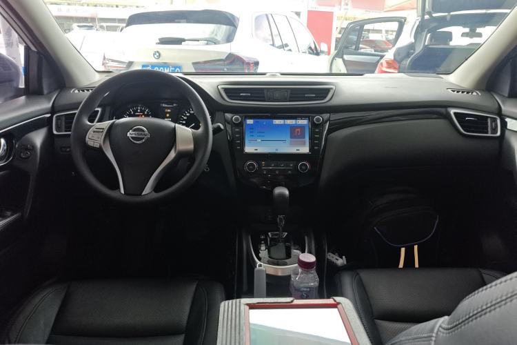 Used Nissan Qashqai 2016 2.0L CVT Elite Edition
