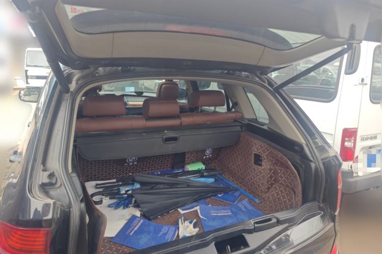 Used BMW X5 2011 xDrive35i Leading Model
