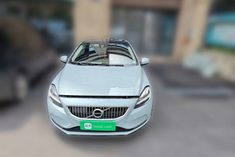 Used Volvo V40 2018 T3 Zhiya Edition