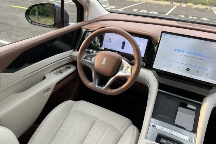 Used BYD Xia 2025 DM-i 1.5T 180km Beyond Edition
