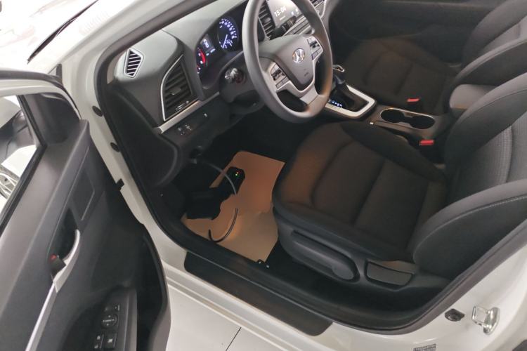 Used Hyundai Elantra (6th Generation / Lingdong) 2016 1.6L Automatic ZhiXuan – Elite Version
