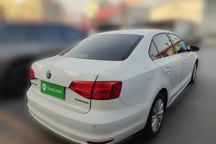 Used Volkswagen Sagitar 2015 1.6L Automatic Comfort Model Rear Right 45 Deg