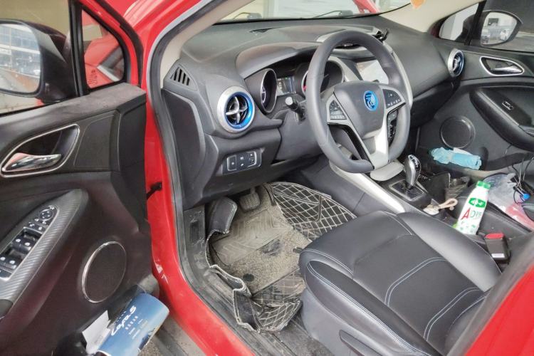 Used BYD Yuan New Energy 2018 EV360 Smart Connect Cool Edition Driver Seat