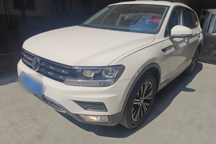 Used Volkswagen Tiguan L 2020 330TSI Automatic Two-Wheel Drive Luxury Edition China VI Standard