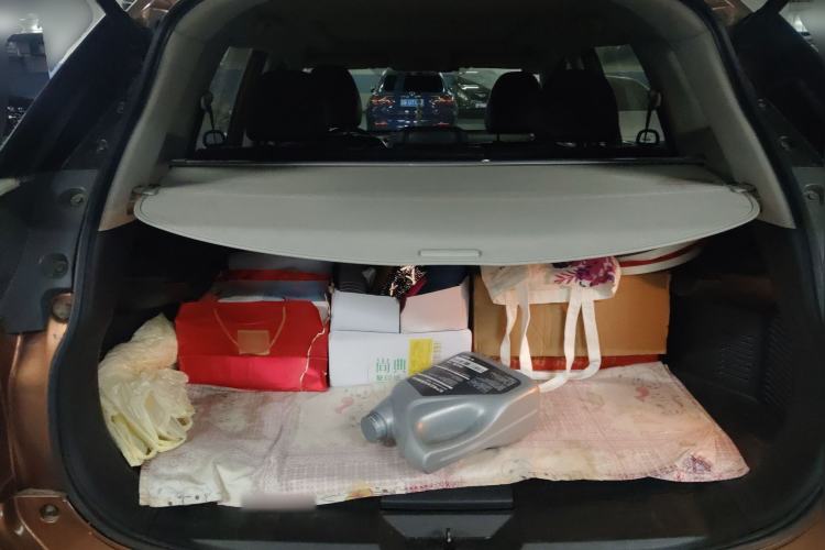 Used Nissan X-Trail 2014 2.5L CVT Luxury Edition 4WD
