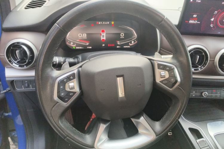 Used Wey VV6 2020 2.0T Two-Wheel Drive Smart Protection+