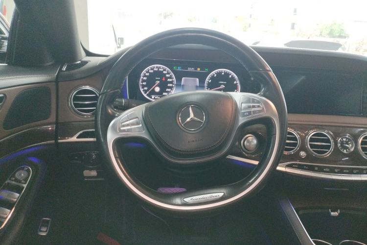 Used Mercedes-Benz S-Class 2014 S 320 L Business Model Steering Wheel