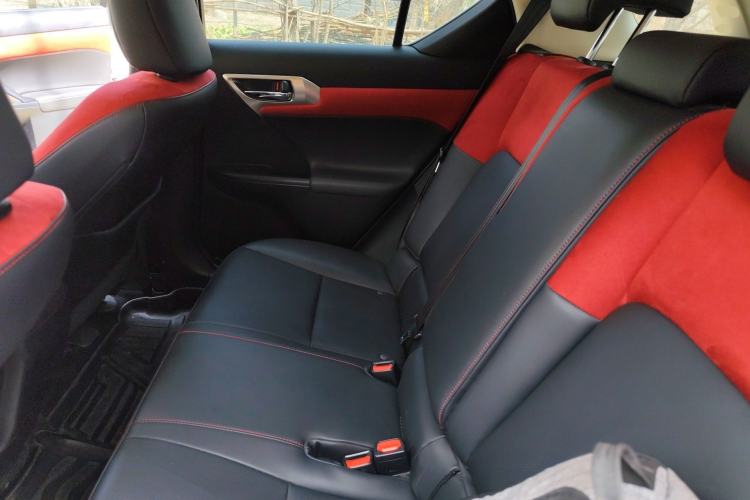 Used Lexus CT 2017 CT200h Comfort Edition Monochrome China VI