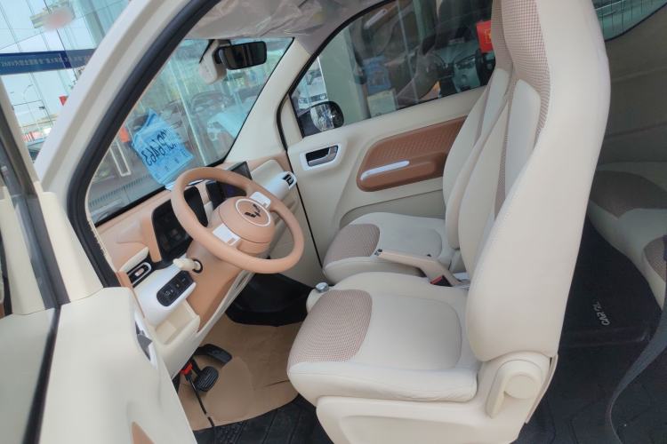 Used Wuling Hongguang MINIEV 2024 3rd Generation 215km Youth Edition
