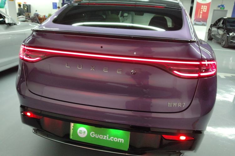 Used Hima Luxeed R7 2025 Range-Extended Version 251 km Max Exterior 4