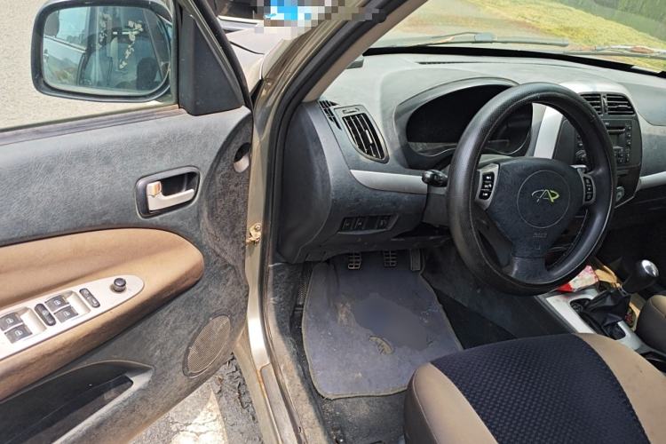 Used Chery Tiggo 2010 DR European Version 1.8L Manual Comfort Model Driver Seat