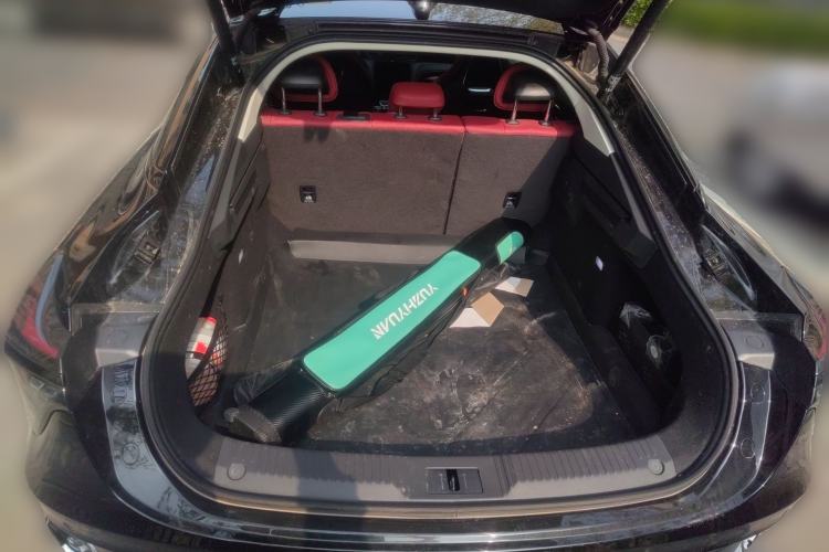 Used Hongqi H6 2025 2.0T ZhiMei Edition Trunk