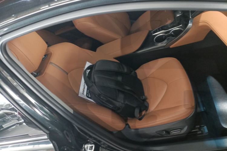 Used Toyota Camry 2021 Dual-Motor 2.5 HGVP Leading Edition Right Front Seat