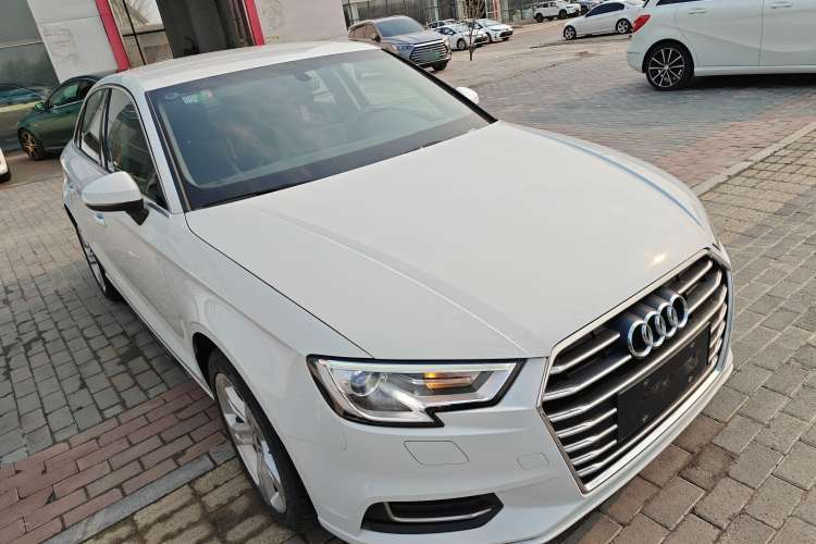 Used Audi A3 2019 Limousine 35 TFSI Ambition China V