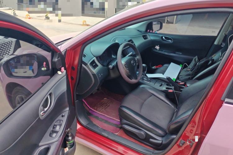 Used Nissan Tiida 2011 1.6T M-CVT Dynamic Edition Driver Seat