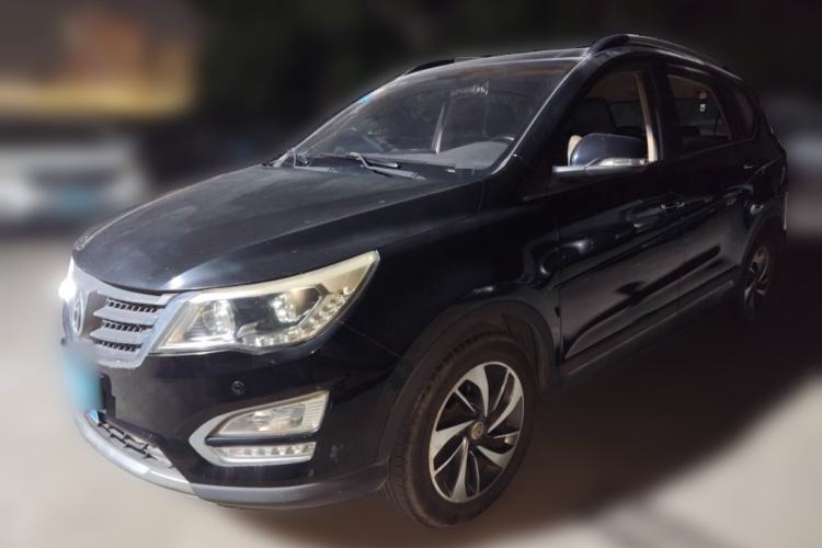 Used Baojun 560 2015 1.8L manual luxury version