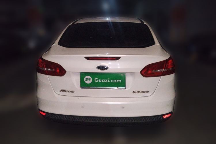 Used Ford Focus 2015 Sedan 1.6L Automatic Comfort Model

