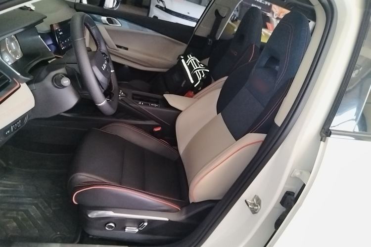 Used Lynk & Co 06 2020 1.5T YAO Halo
