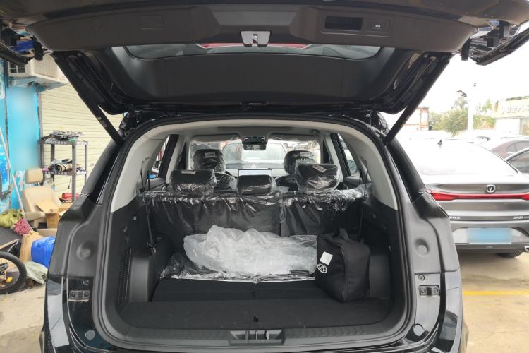 Used JETOUR Shanhai L9 2024 1.5TD 2DHT Pro 7-Seater
