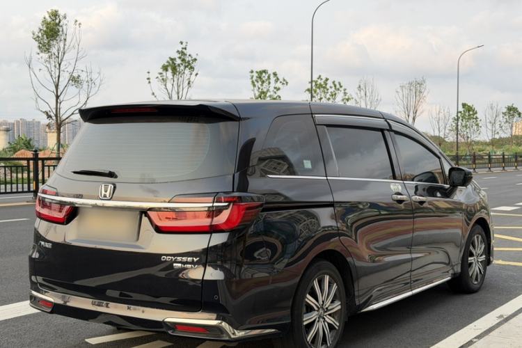 Used Honda Odyssey 2022 2.0L eHEV Sharp Enjoyment Edition Exterior 1