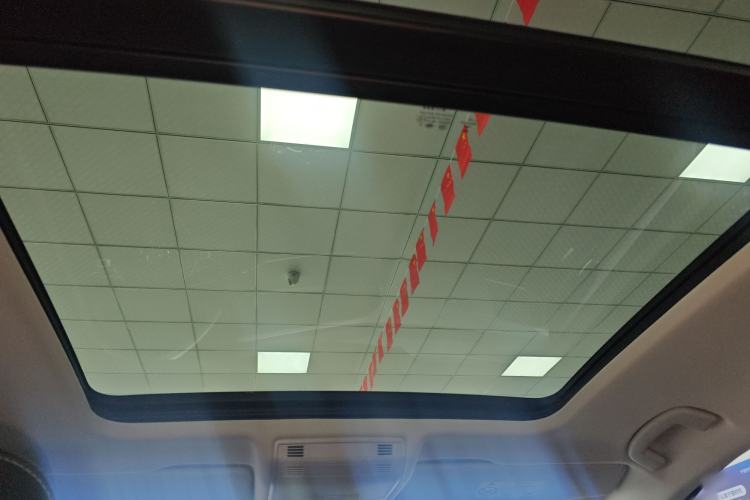 Used Volkswagen Tayron 2020 330TSI Two-Wheel Drive Luxury Smart Connectivity Version
