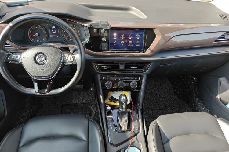 Used Volkswagen Tharu 2019 280TSI Two-Wheel Drive Luxury Version China VI Standard
