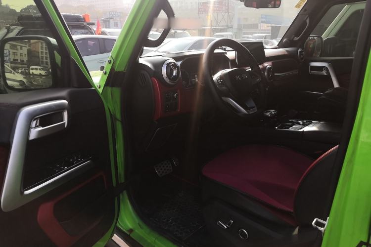 Used BAIC Off-Road BJ40 2020 2.0T Automatic Four-Wheel Drive Urban Hunter Edition Chivalrous Type