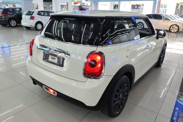 Used MINI 2016 1.2T ONE Pioneer Edition
