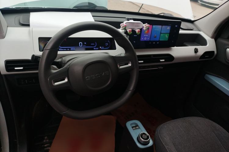 Used Geely Galaxy Panda 2023 Panda Mini 200km Dynamic Bear
