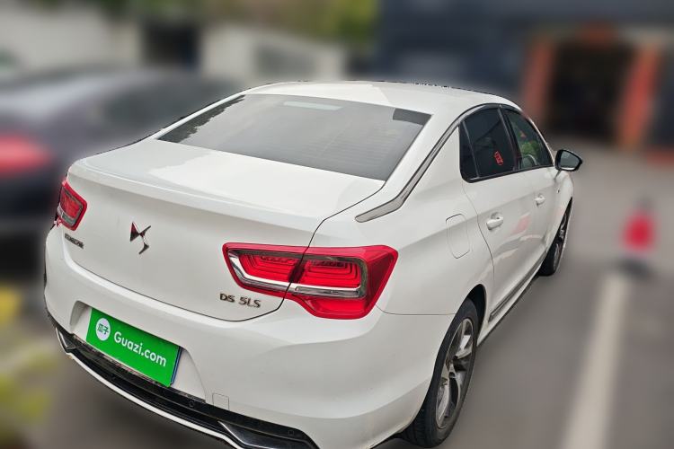 Used DS 5LS 2015 1.6T Elegant Edition THP160