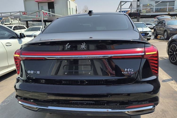 Used Hongqi H5 2024 2.0T Automatic Smart Connect Flagship Edition
